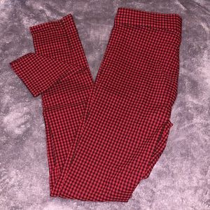Garage Black & Red Plaid Leggings Size SMALL